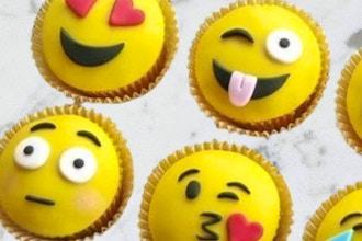 Summertime Sweetness: Emoji Cupcakes